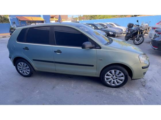 VOLKSWAGEN POLO 1.6 MI 8V FLEX 4P MANUAL VOLKSWAGEN POLO 1.6 MI 8V FLEX 4P MANUAL
